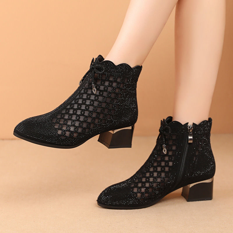 Summer New Hollow Thick Heel Women's Shoes