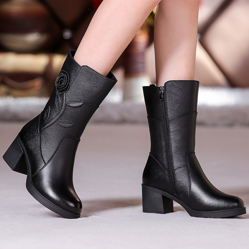 (🎄Christmas Sale)Pure leather velvet comfortable & versatile boots