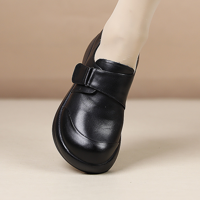 Versatile Leather Comfort Shoes