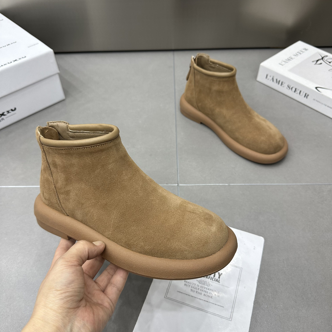 Back zipper versatile comfortable suede leather boots