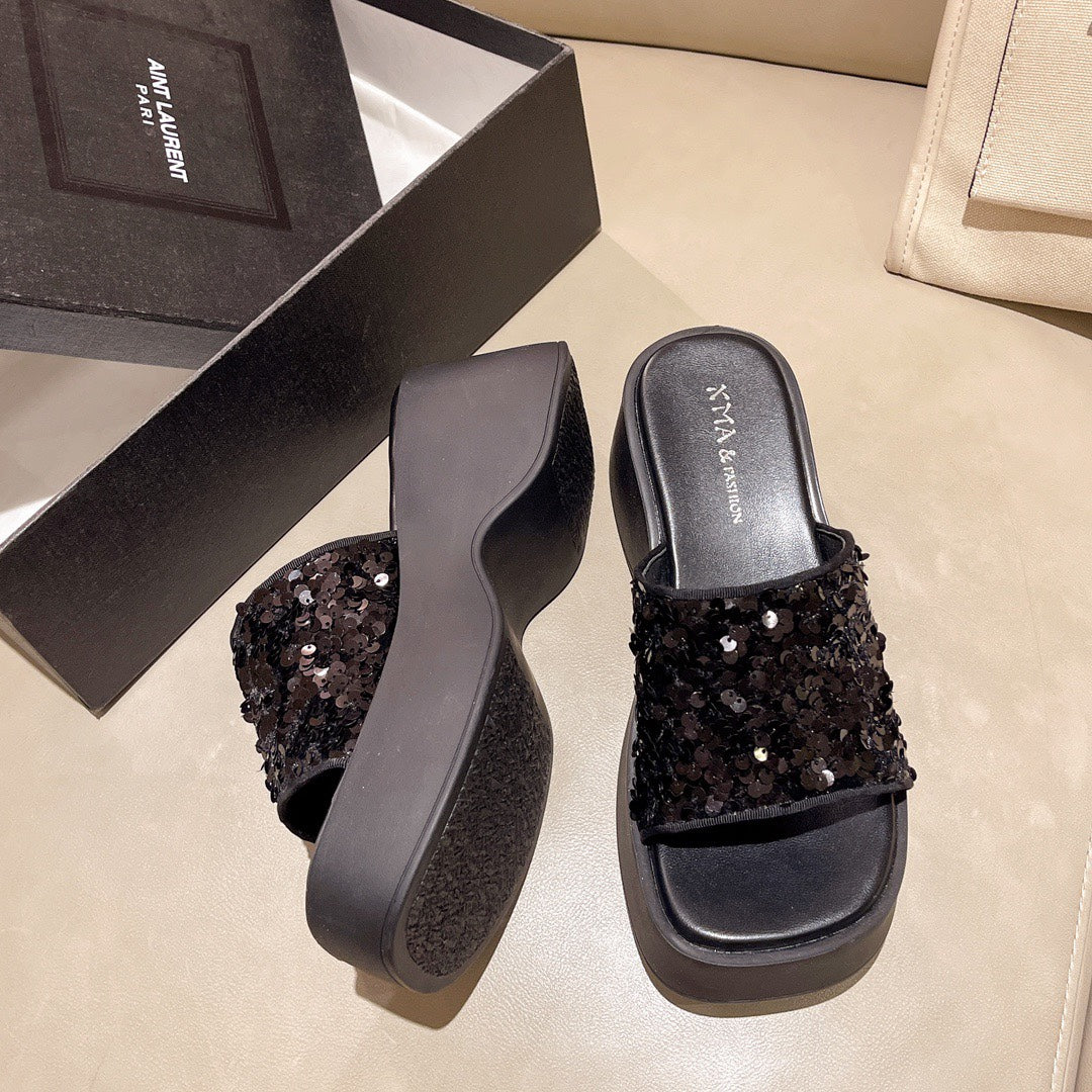 Sparkling Casual Slippers for Summer