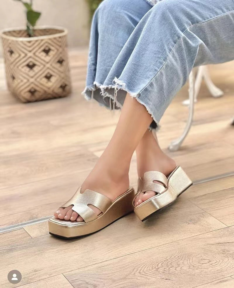 Thick Solid Color Slippers