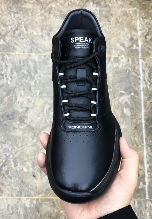 Men's high-quality sports shoes