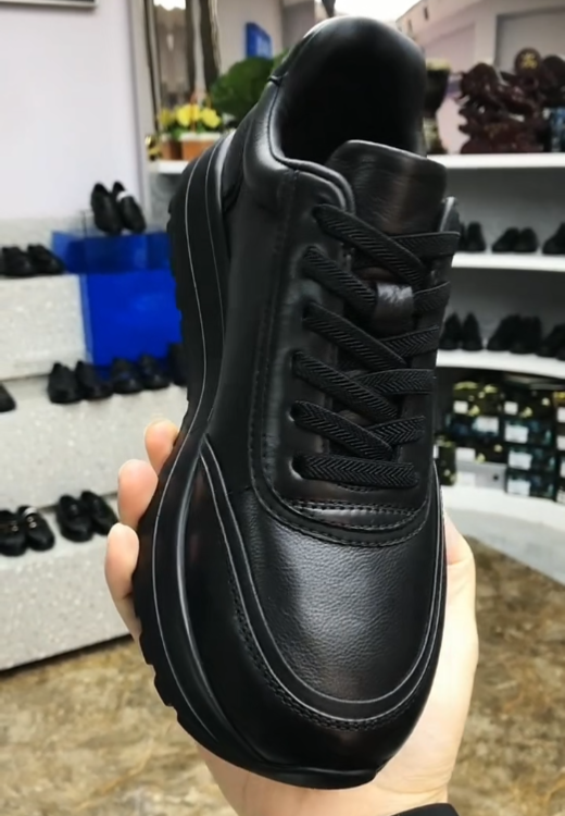 Men's high autumn sports shoes