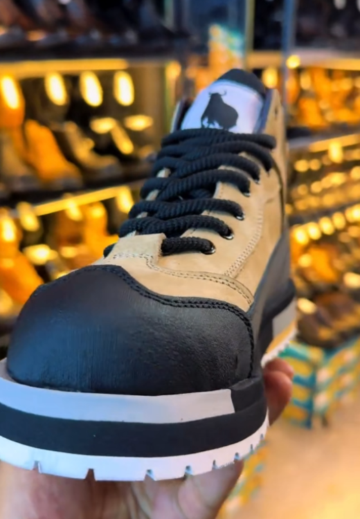 Autumn high-quality color matching sports casual shoes