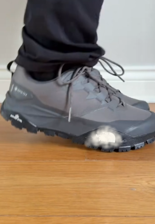 Gray high-quality men's walking shoes