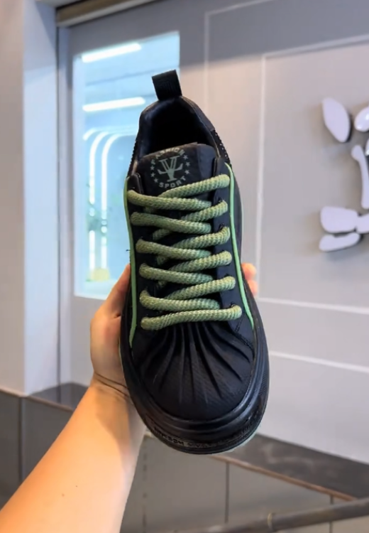 Men's thick line heightening casual shoes