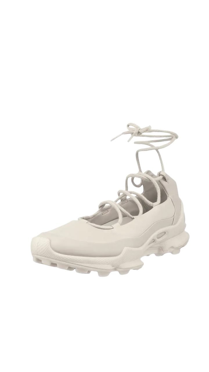 Elegant strap casual shoes