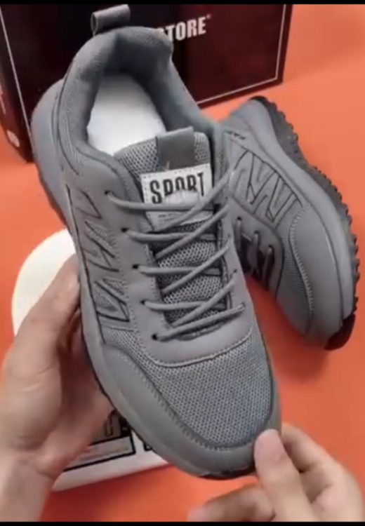 Men's grey sports casual shoes