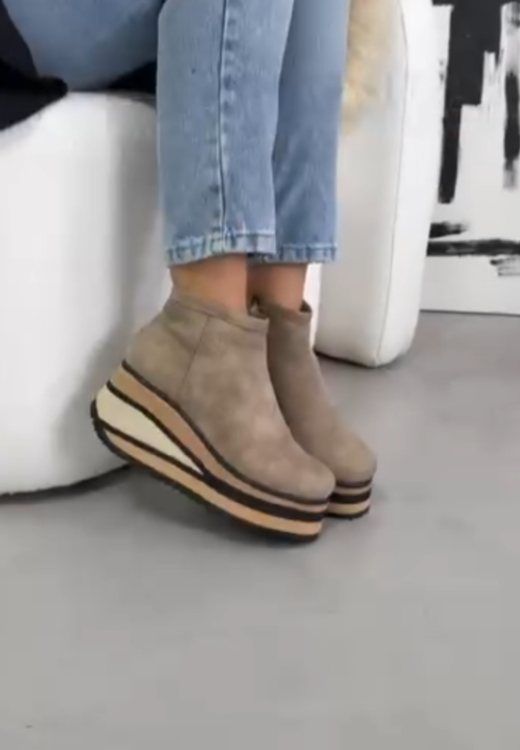 Women's heightening slope leisure shoes