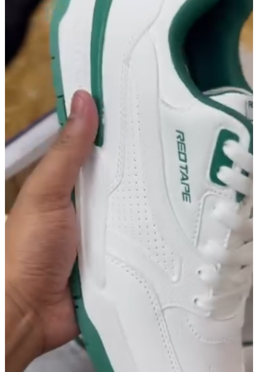 Men's white and green stitching casual sports shoes