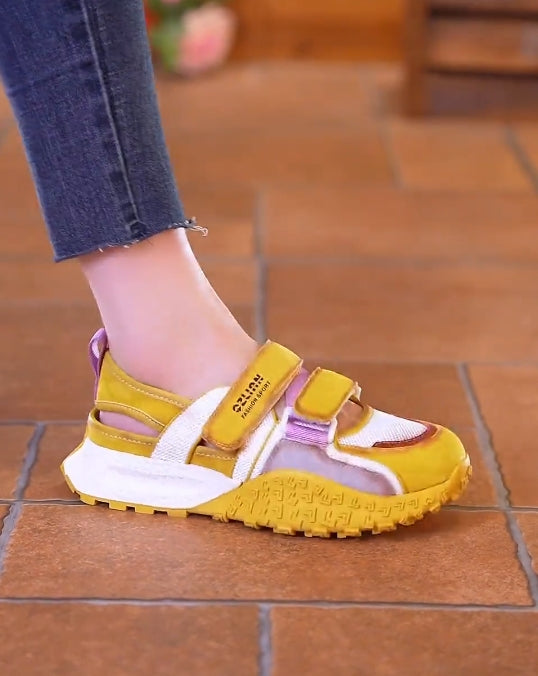 Strap orthotic mesh-and-leather sandals