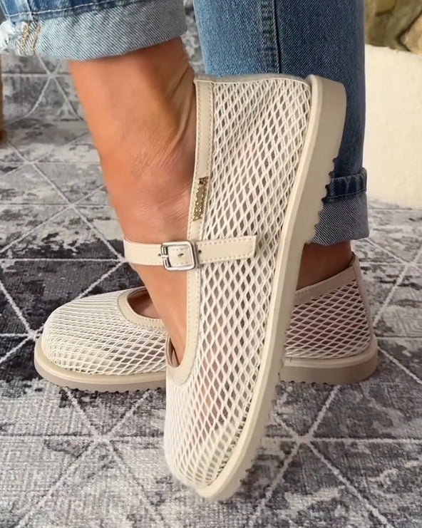 Hollow breathable flat-bottomed soft casual shoes