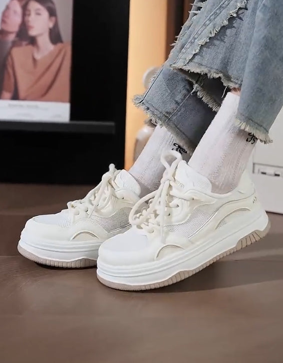 Pink breathable heightening casual shoes
