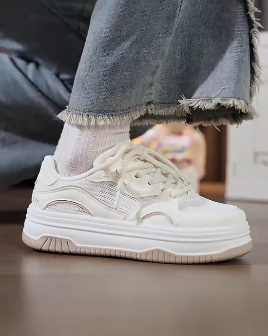Pink breathable heightening casual shoes