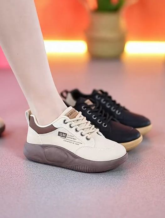 Walk shoes with soft leather and soles