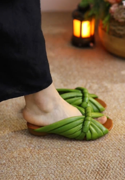 Ultra-soft niche design fishmouth leather slippers
