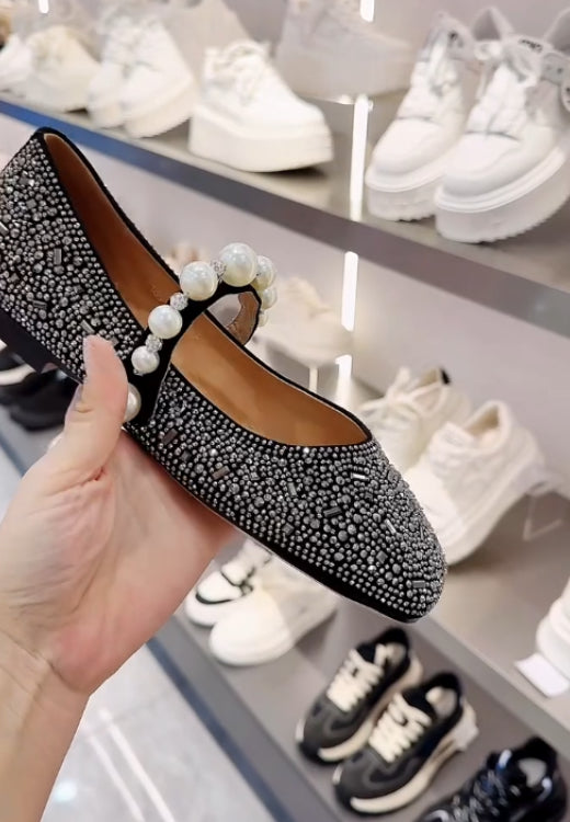 Elegant diamond Pearl buckle casual shoes