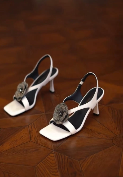 Three-dimensional camellia square sandals