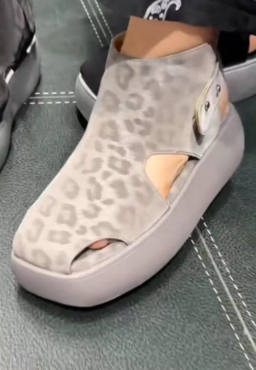 Leopard print breathable hole casual shoes