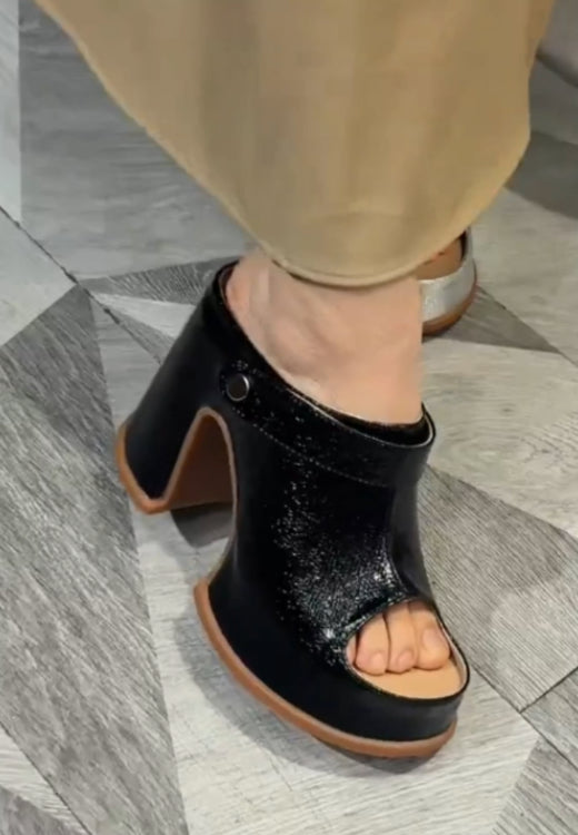 Temperament wearing waterproof platform sandals and slippers/two ways of wearing