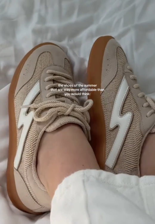 Women lightning breathable comfortable casual shoes