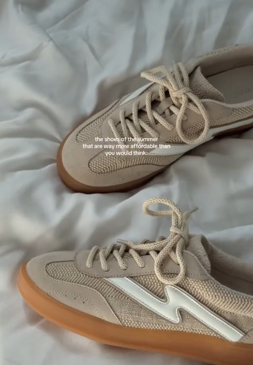 Women lightning breathable comfortable casual shoes