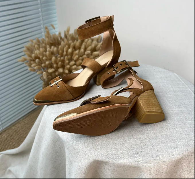 Women's high-heeled leather retro buckle thick-heeled sandals