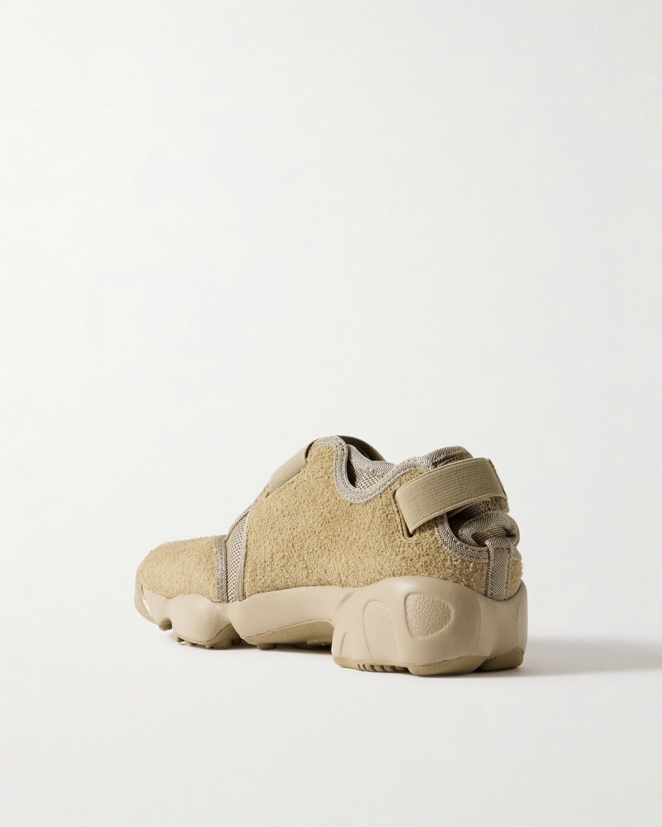 2025 New Women's Fashion Comfortable Casual Shoes