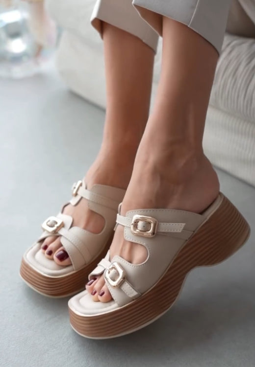 Soft-soled metal double-button slippers