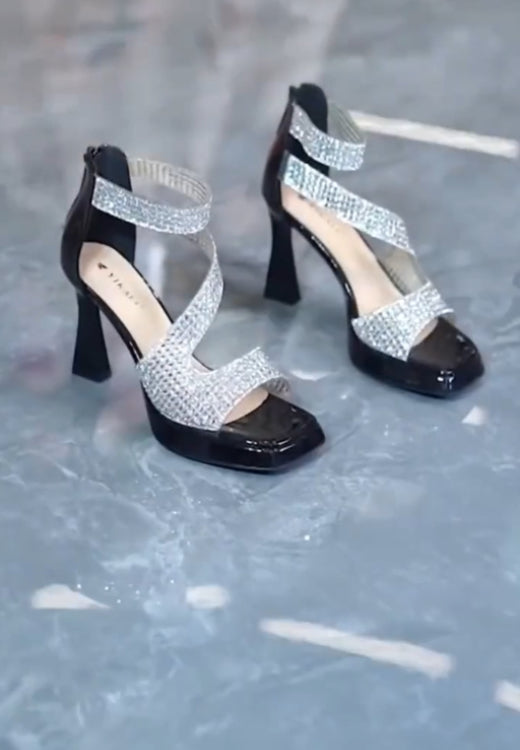 Crystal sparkling elegant sandals
