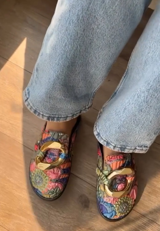 Color printed metal half slippers