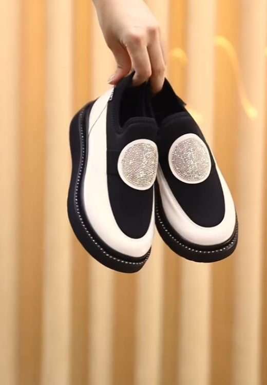 Silver moon patch glossy casual shoes