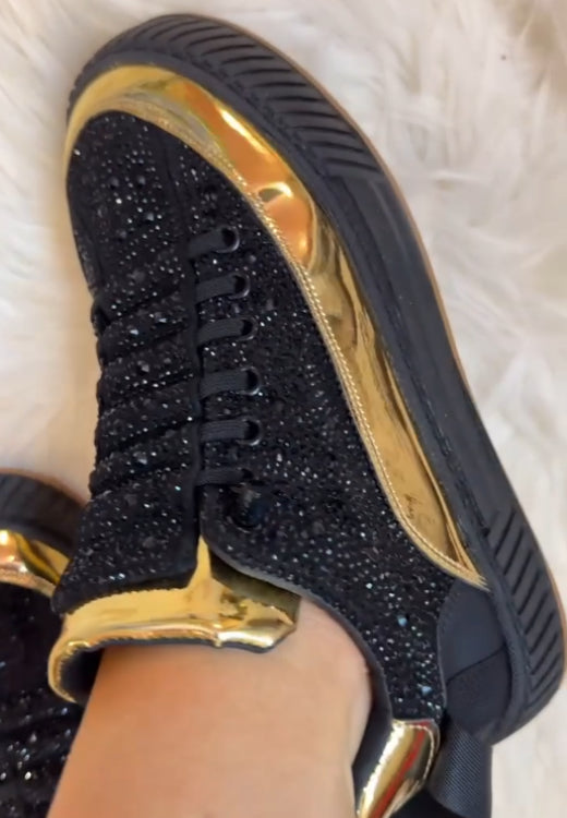 High-quality casual shoes with starry sky and gold leather stitching