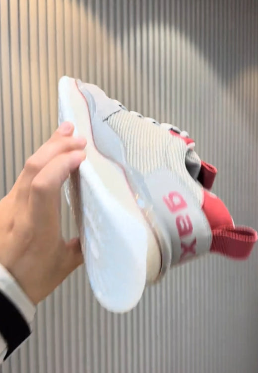 Red-gray color matching mesh sneakers