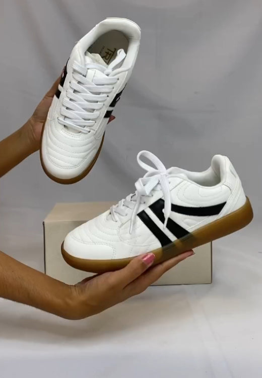 Women's soft-soled breathable casual shoes