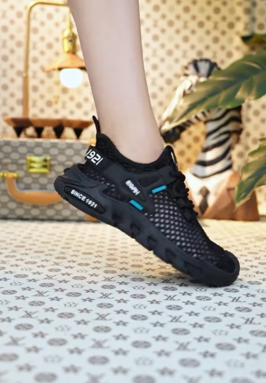 Men's classic black mesh casual shoes