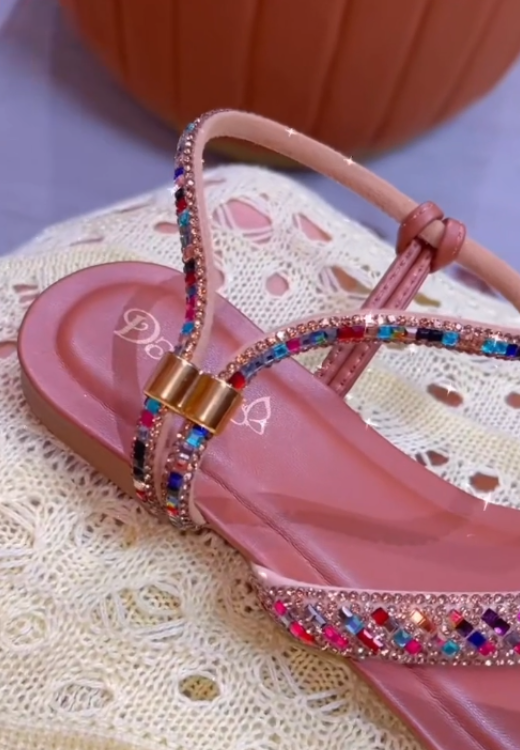 Elegant colorful diamond toe sandals
