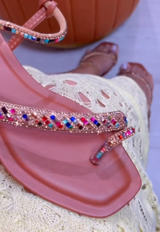 Elegant colorful diamond toe sandals