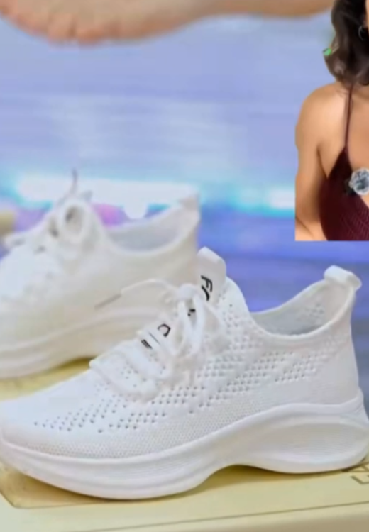 Black and white breathable casual mesh shoes