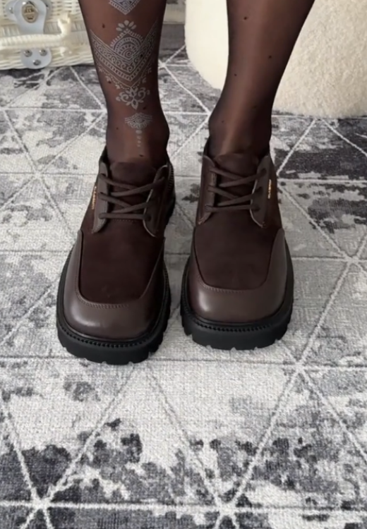 Women's high-quality brown leather stitching casual shoes