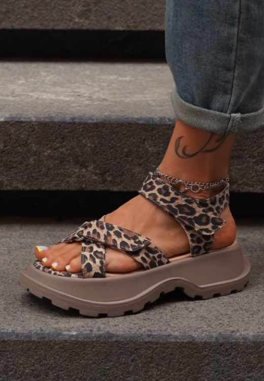 Women's leopard sandals