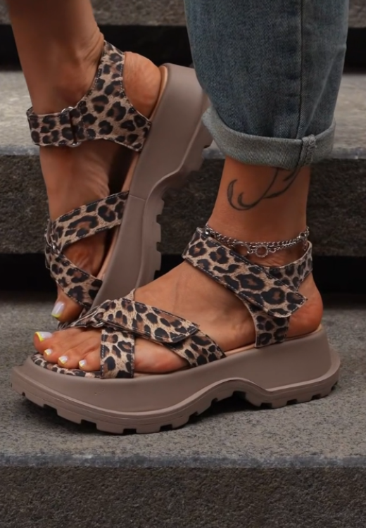 Women's leopard sandals