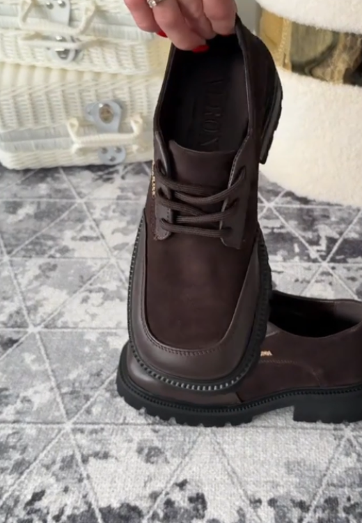 Women's high-quality brown leather stitching casual shoes