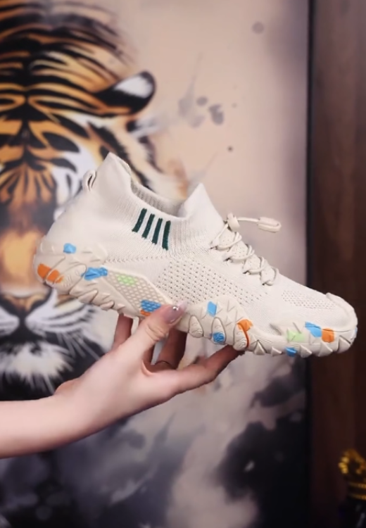 Men's white socks casual shoes