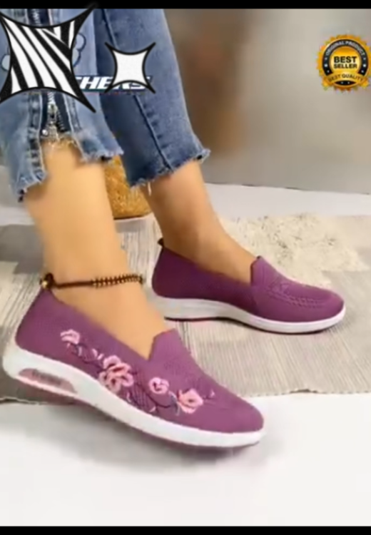 Women's embroidered leisure walking shoes