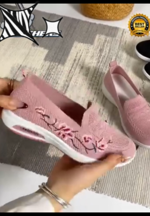 Women's embroidered leisure walking shoes