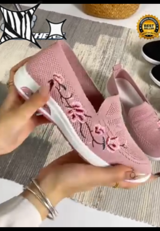 Women's embroidered leisure walking shoes