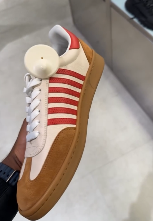 Men's color matching striped casual shoes