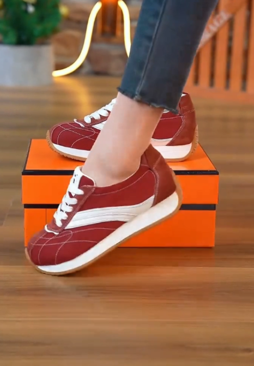 Women's red white striped stitching casual shoes